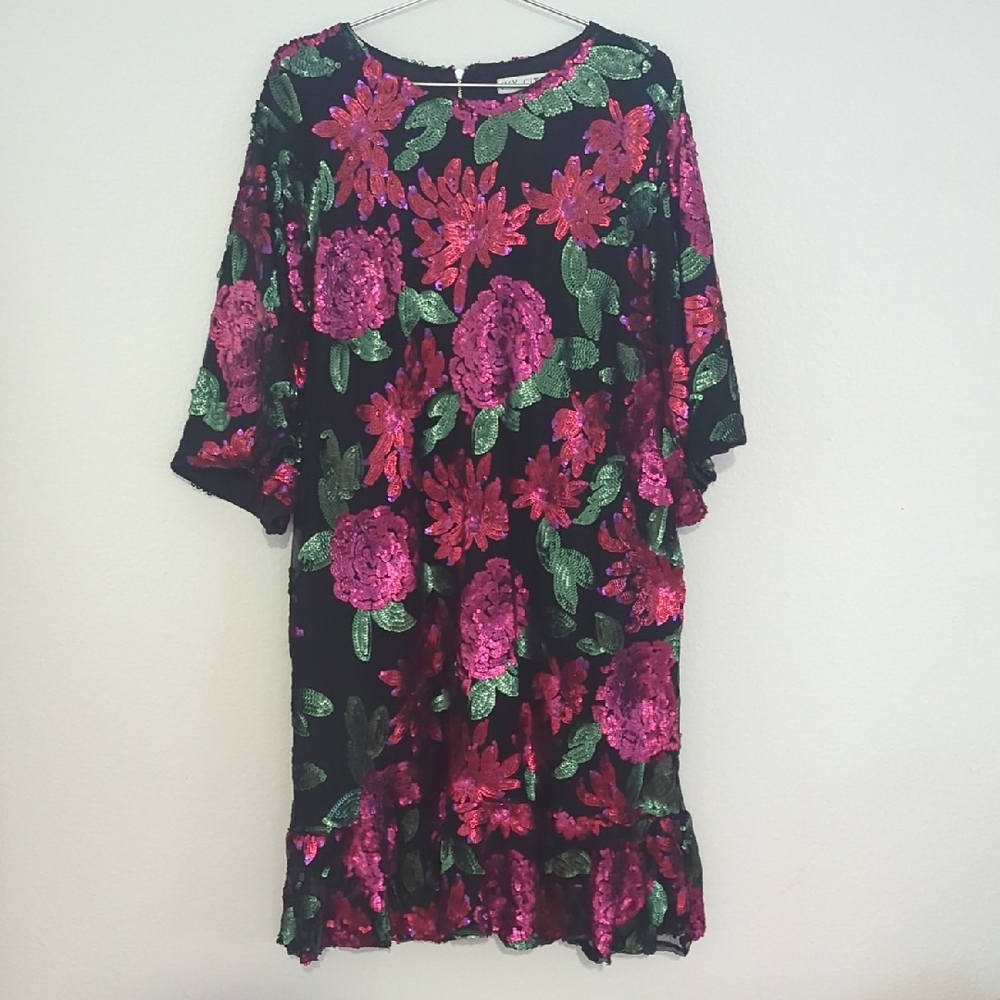 Ivy City Women's Floral Sequin Dress - Black and Pink
